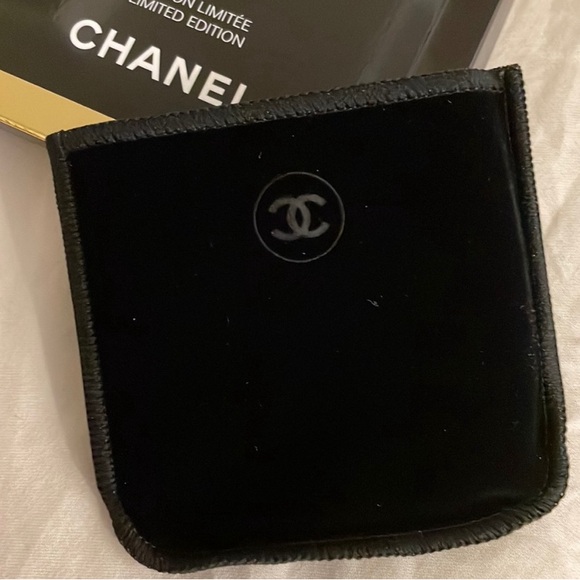 CHANEL DOUBLE SIDES MIRROR - Picture 3 of 4